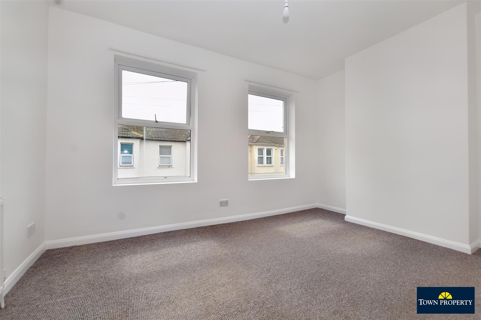 Property Details for Road Eastbourne BN22 8DE Town Property Estate Agents